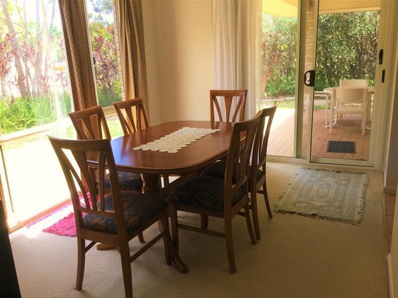 16 Gallery Place, Little Mountain QLD 4551