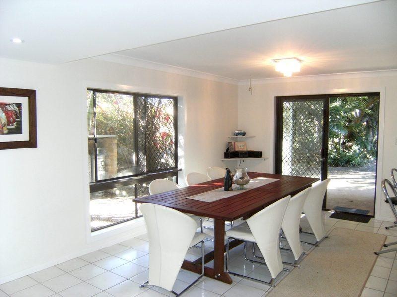 27 Albert Street, Shelly Beach QLD 4551