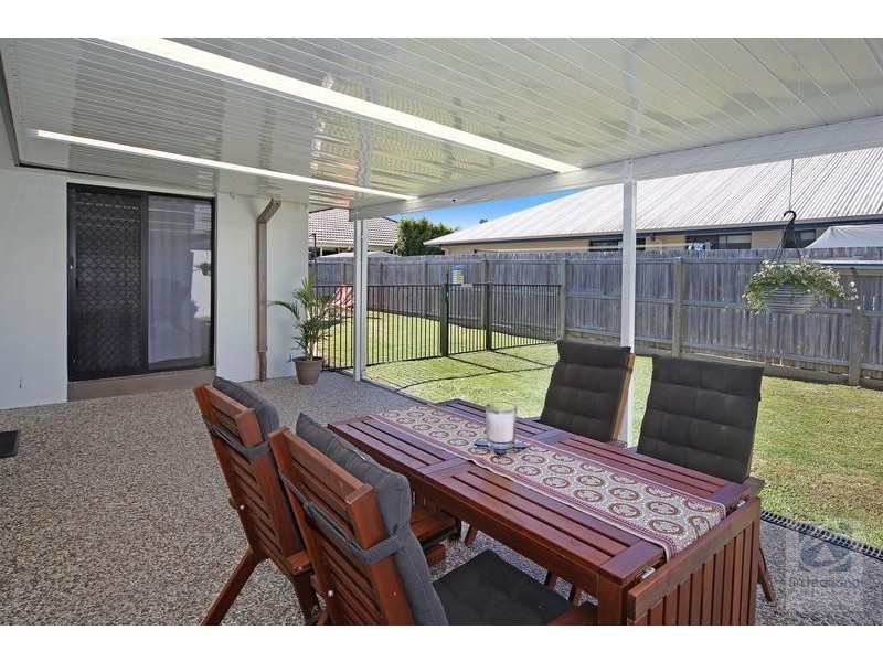 21 Huntley Place, Caloundra West QLD 4551