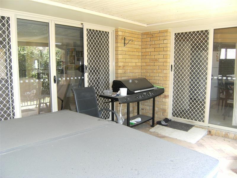 17 King Orchid Drive, Little Mountain QLD 4551