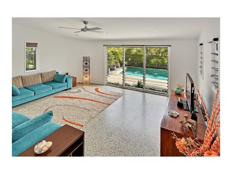 18 Edridge Street, Shelly Beach QLD 4551