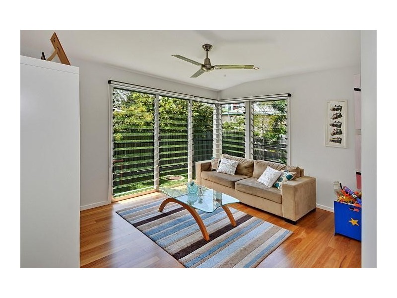 18 Edridge Street, Shelly Beach QLD 4551