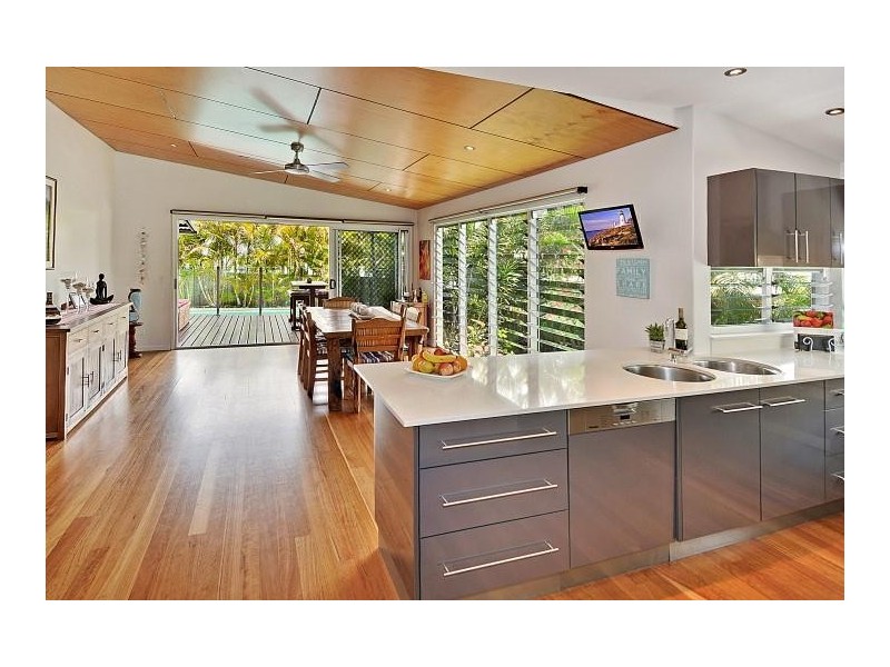 18 Edridge Street, Shelly Beach QLD 4551