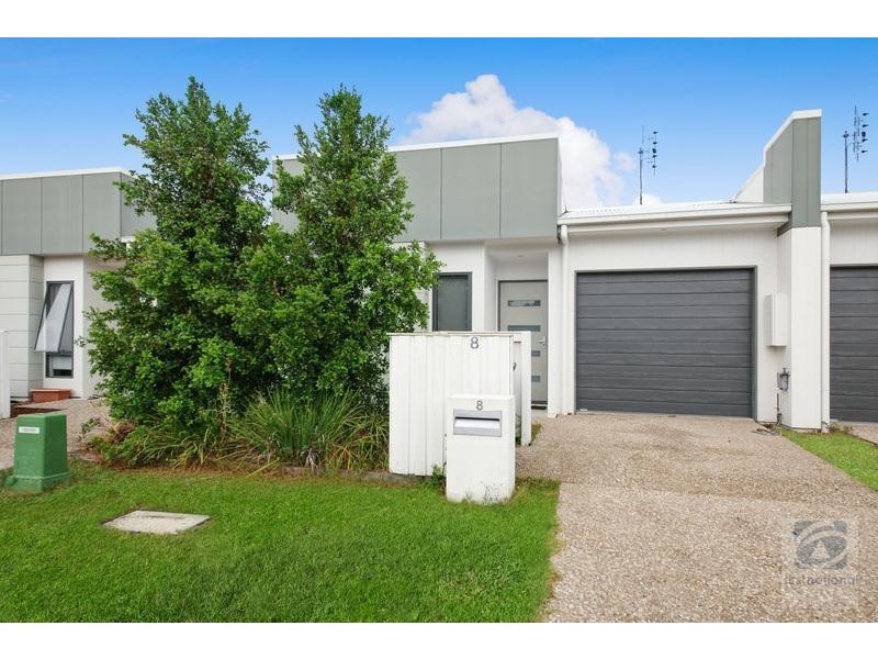 8 Honey Street, Caloundra West QLD 4551