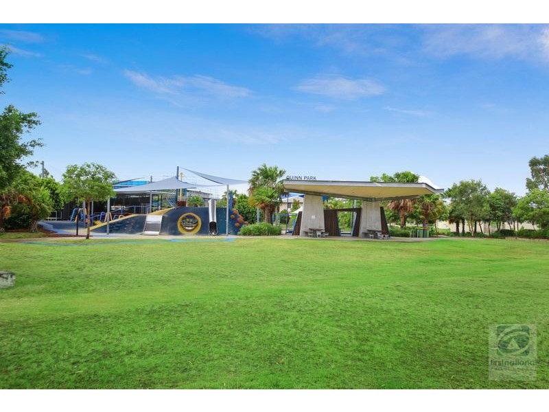 8 Honey Street, Caloundra West QLD 4551