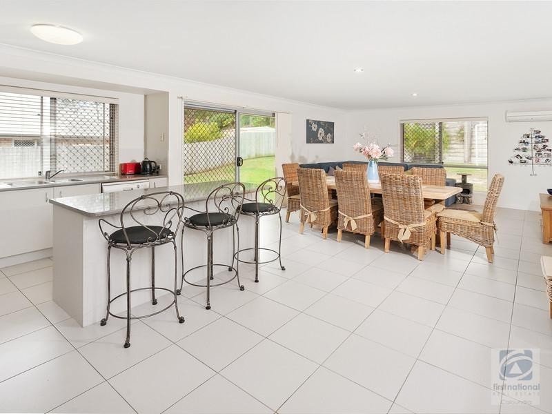 7  Middle Creek Road, Little Mountain QLD 4551