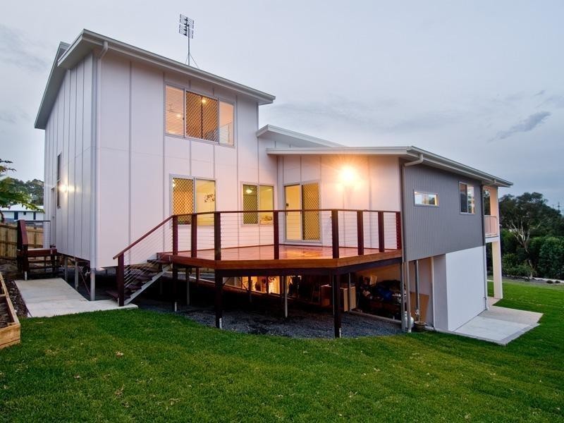 8 The Parkway, Aroona QLD 4551