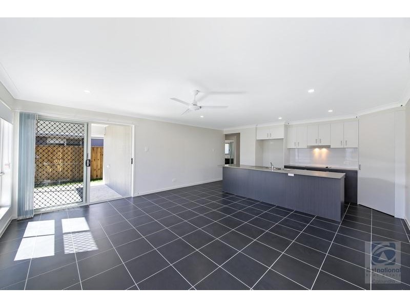 5 Haskins Street, Caloundra West QLD 4551
