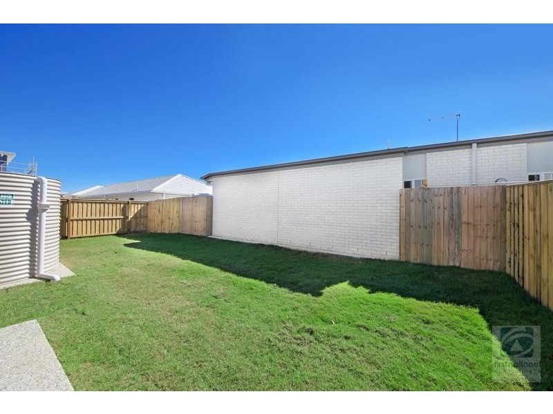 5 Haskins Street, Caloundra West QLD 4551