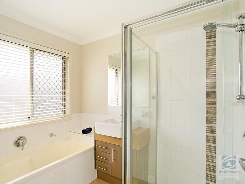 28  Daintree Boulevard, Little Mountain QLD 4551