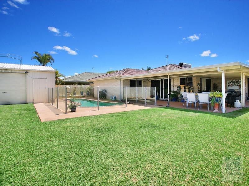 11 Primrose Place, Little Mountain QLD 4551