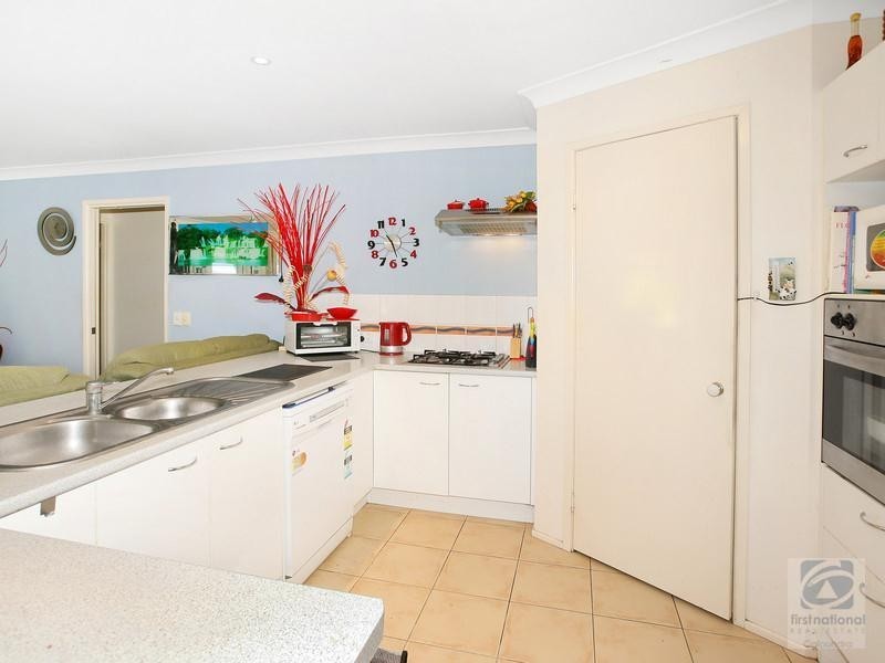 11 Primrose Place, Little Mountain QLD 4551