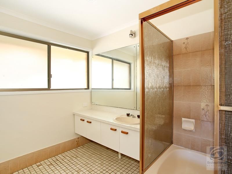 10 Sugarwood Street, Aroona QLD 4551