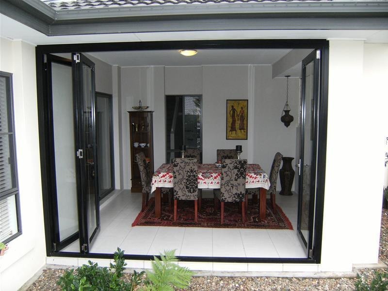 21 Tall Trees Way, Little Mountain QLD 4551