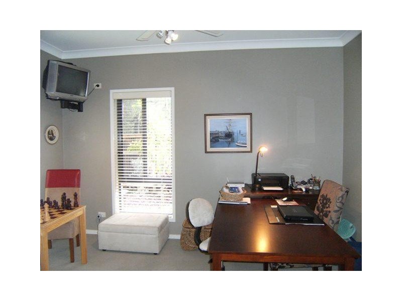 21 Tall Trees Way, Little Mountain QLD 4551