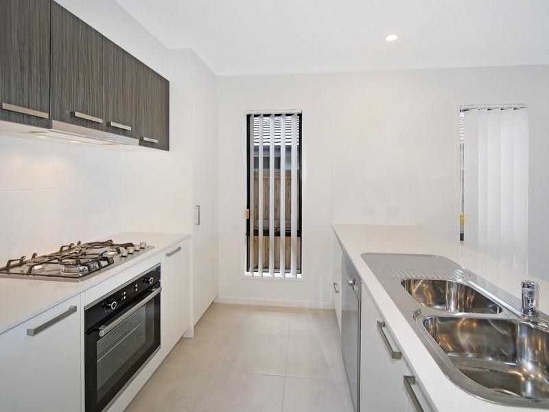 9 Burdekin Place, Pelican Waters QLD 4551