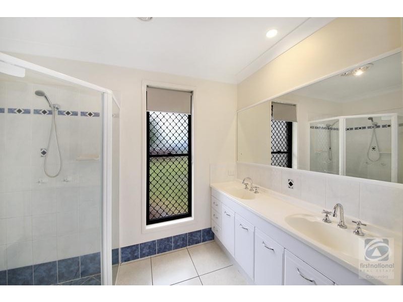 10 Primrose Place, Little Mountain QLD 4551