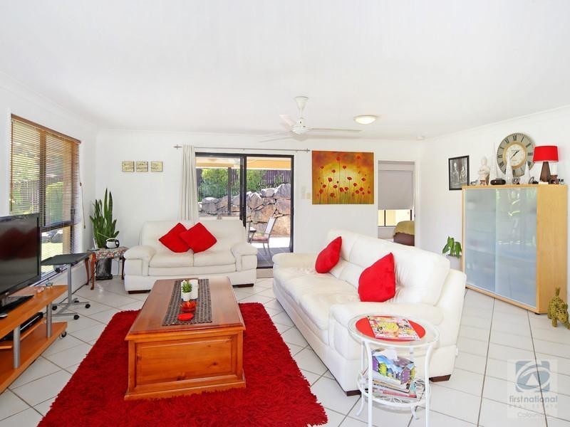 10 Allamanda Avenue, Little Mountain QLD 4551