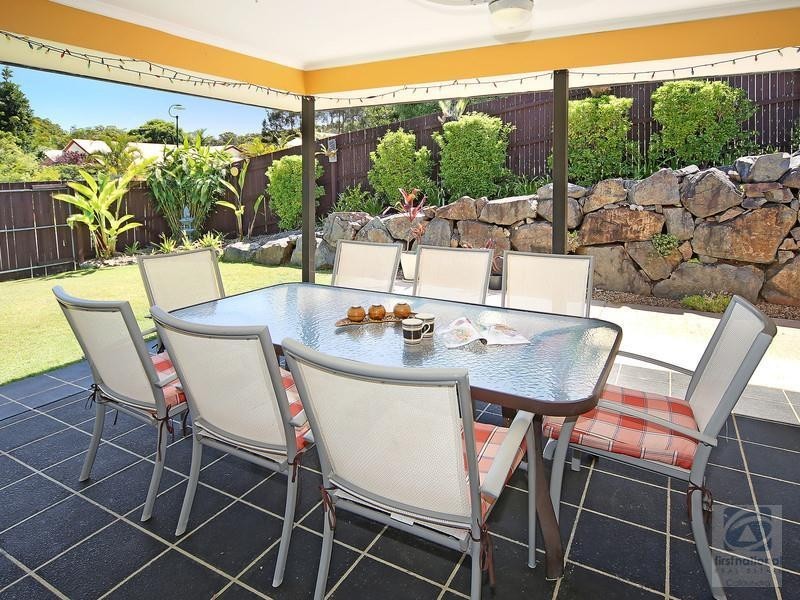 10 Allamanda Avenue, Little Mountain QLD 4551