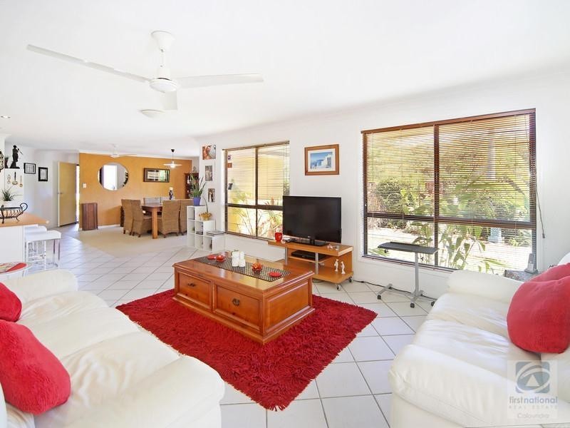 10 Allamanda Avenue, Little Mountain QLD 4551