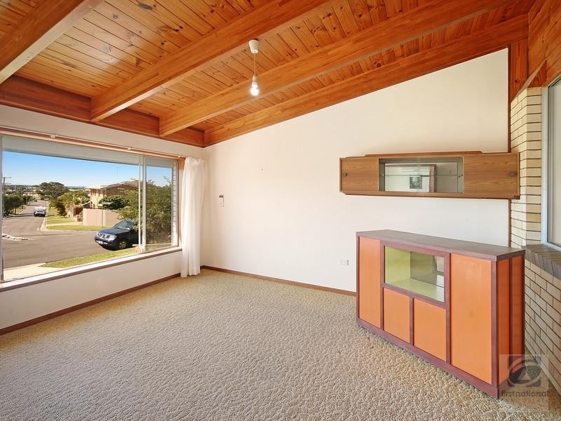 6 Ikara Street, Battery Hill QLD 4551