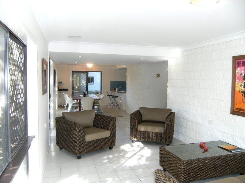 27 Albert Street, Shelly Beach QLD 4551