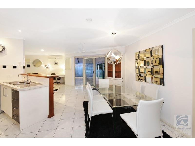 2 Sanctuary Place, Little Mountain QLD 4551