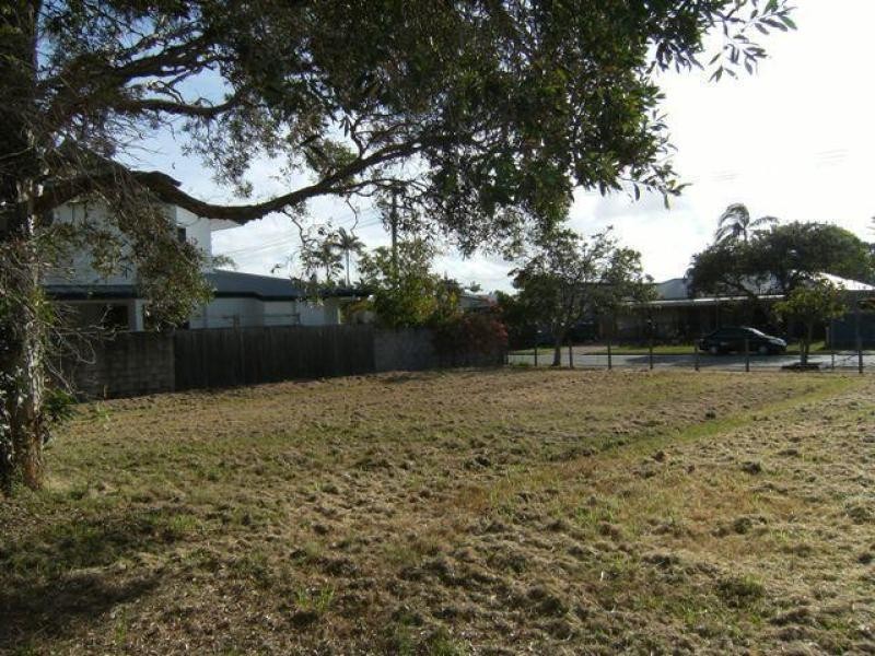 427 Oceanic Drive, Wurtulla QLD 4575