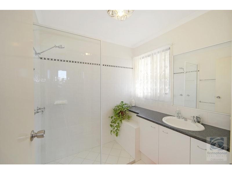 2/5 Oval Avenue, Caloundra QLD 4551
