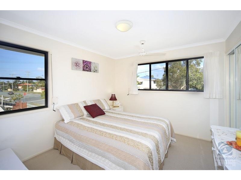 2/5 Oval Avenue, Caloundra QLD 4551