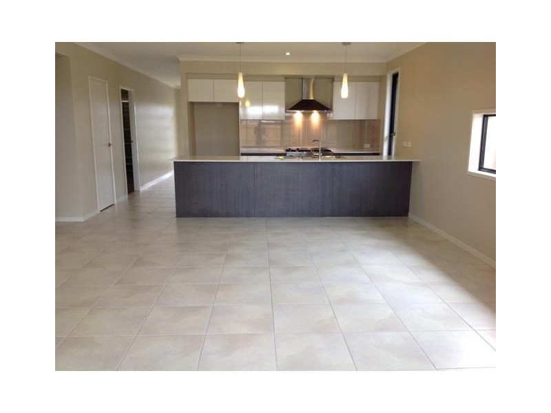 12 Auburn Street, Caloundra West QLD 4551