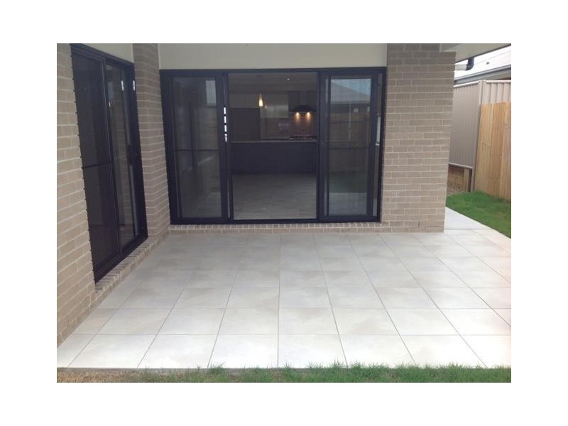 12 Auburn Street, Caloundra West QLD 4551