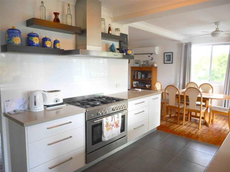 4 Jeffreys Court, Moffat Beach QLD 4551