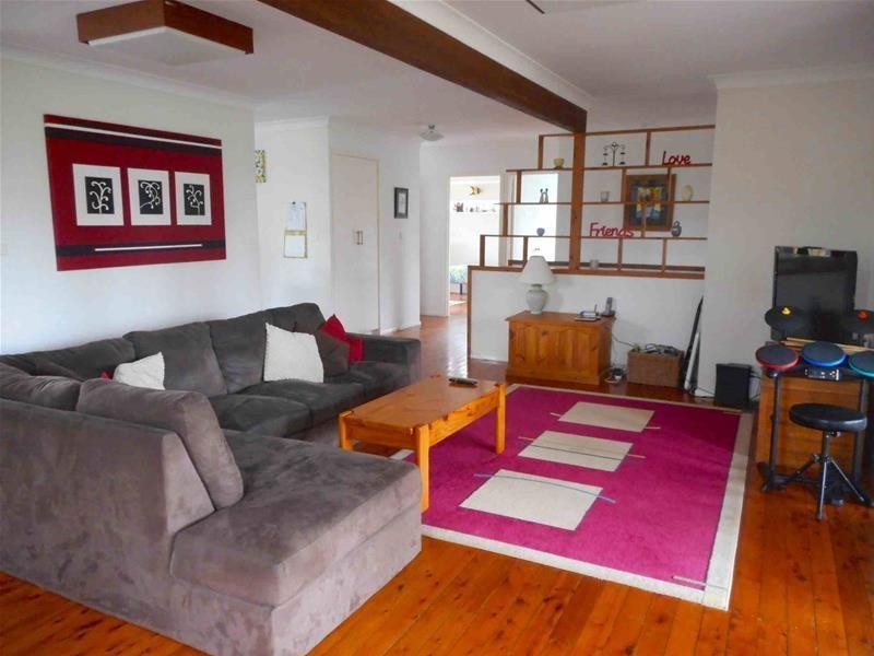 4 Jeffreys Court, Moffat Beach QLD 4551