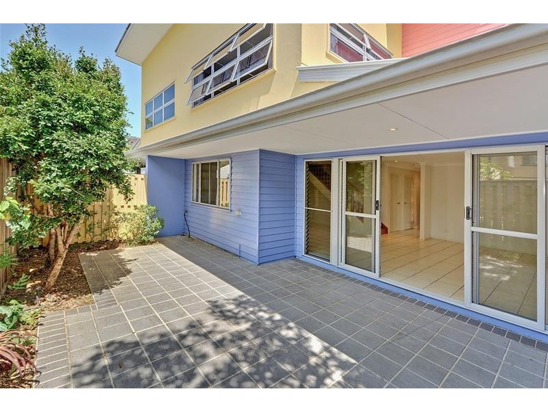 1/3 Bott Street, Dicky Beach QLD 4551