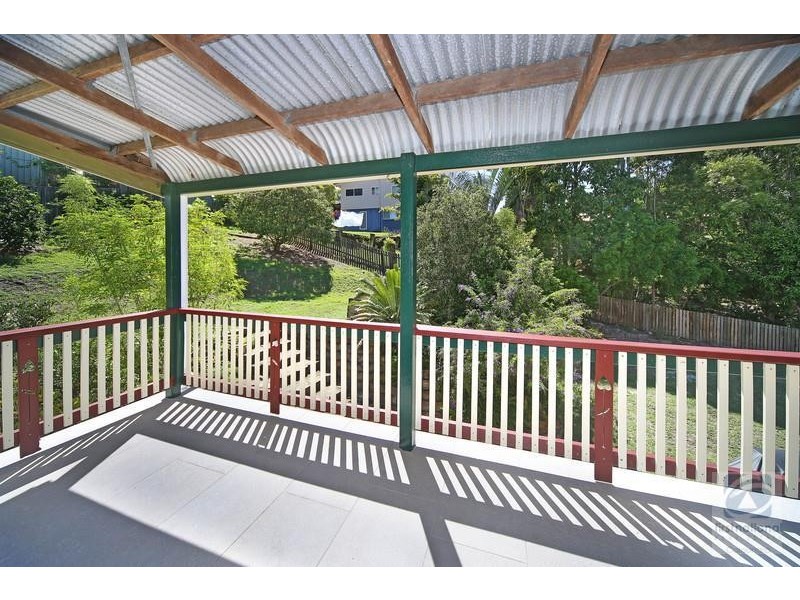 7 Bluegum Court, Little Mountain QLD 4551