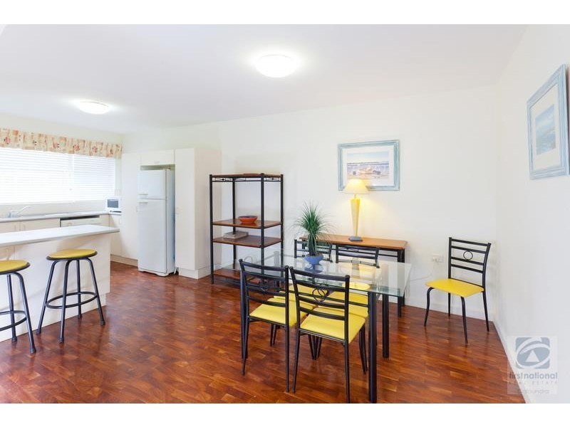 2/14-16 Maloja Avenue, Caloundra QLD 4551