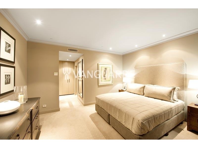 2402 /168 Kent Street, Sydney NSW 2000