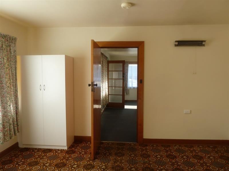 6 West Church Street, Deloraine TAS 7304