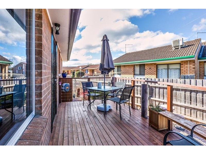 6 Davies Place, Deloraine TAS 7304