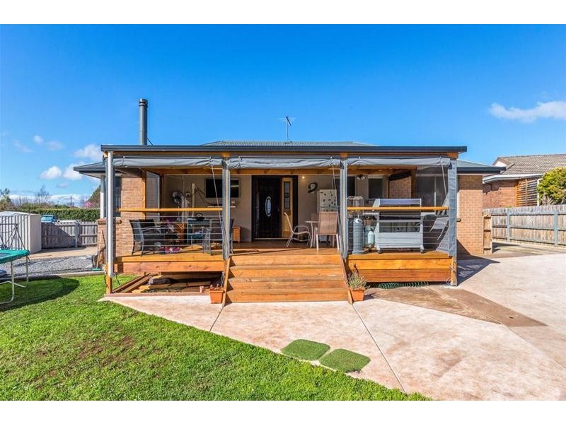 6 Davies Place, Deloraine TAS 7304