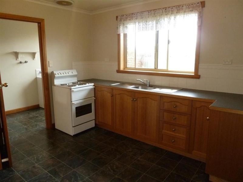 5/45 William Street, Westbury TAS 7303