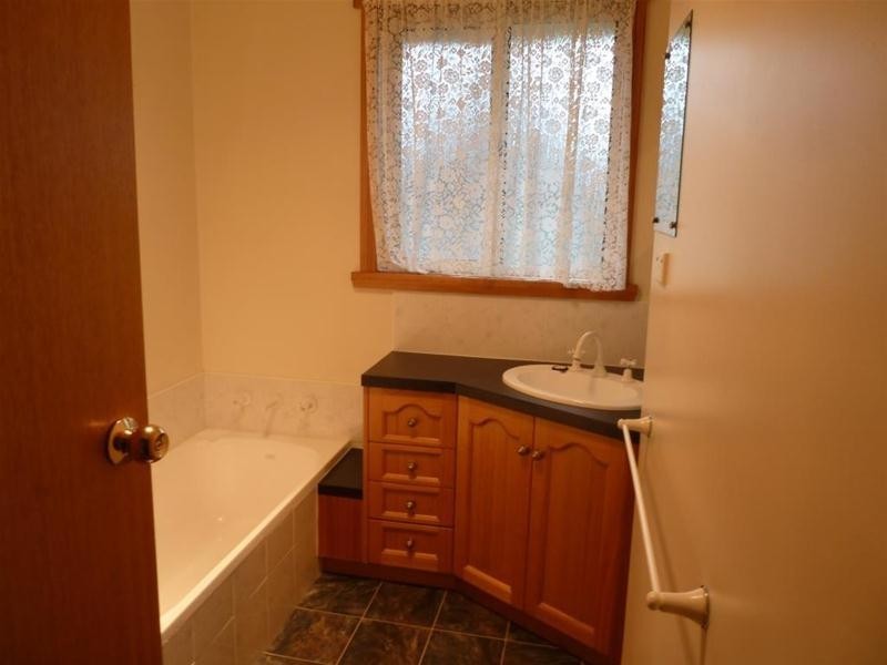 5/45 William Street, Westbury TAS 7303