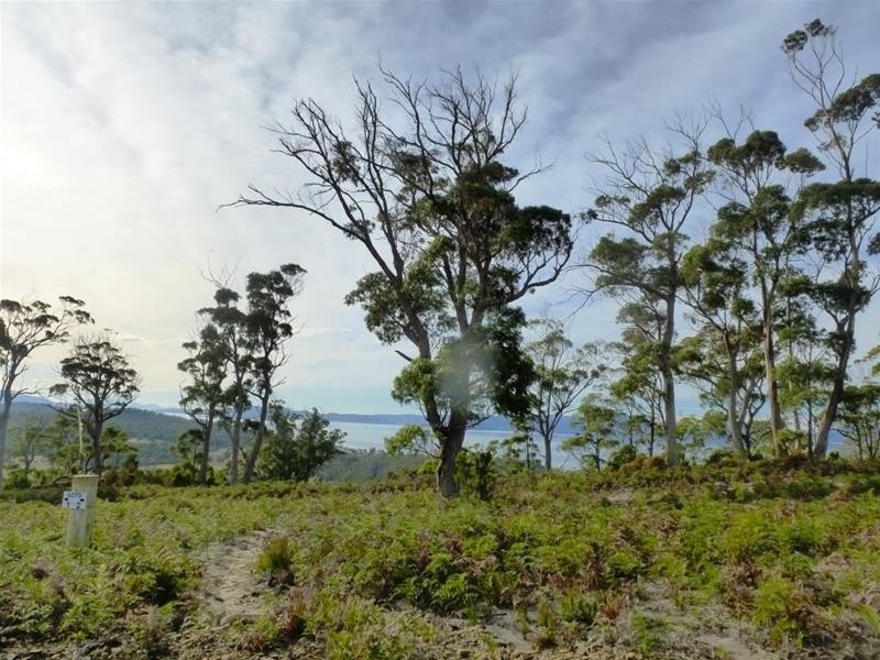 1-18 Five Island Estate, Sloping Main TAS 7186