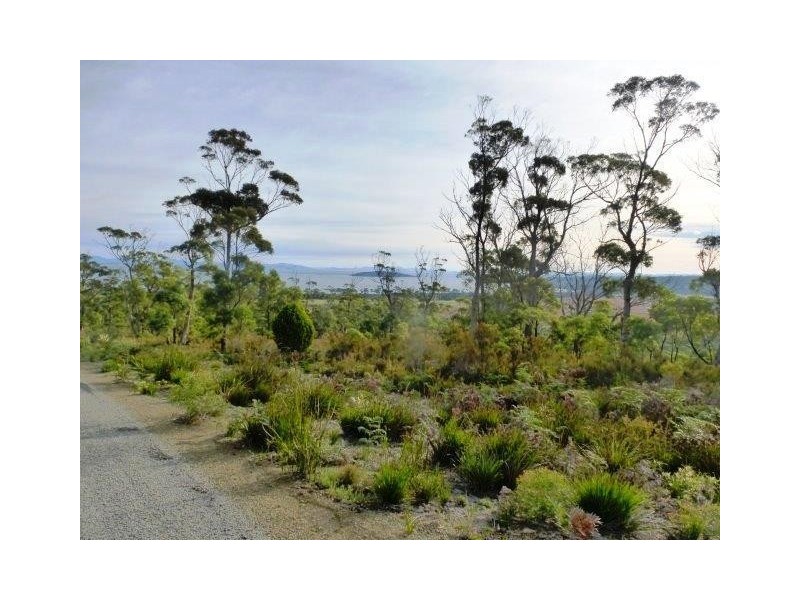 1-18 Five Island Estate, Sloping Main TAS 7186