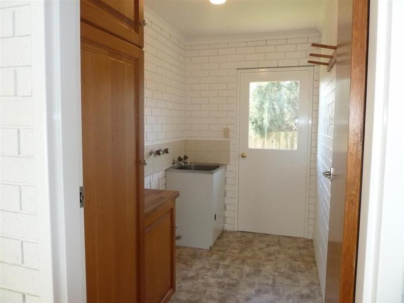 2/21 Landsdowne Place, Deloraine TAS 7304