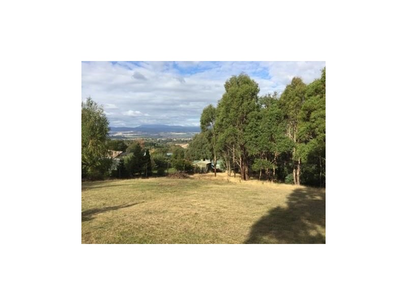 18 Pleasant Hills Drive, Grindelwald TAS 7277