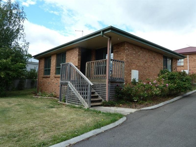 1/2 Bonney Street, Deloraine TAS 7304