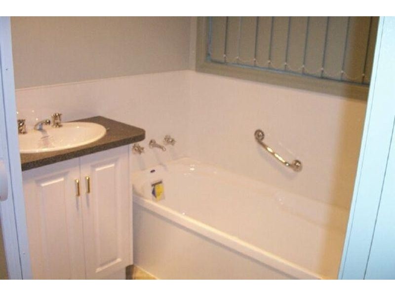 1/2 Bonney Street, Deloraine TAS 7304