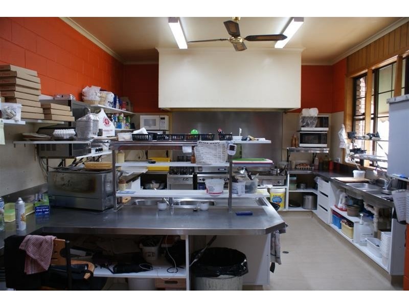 17 West Parade, Deloraine TAS 7304